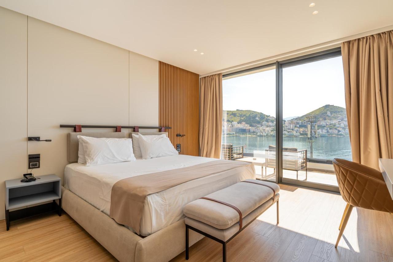 Yacht Premium Hotel ساراندا المظهر الخارجي الصورة