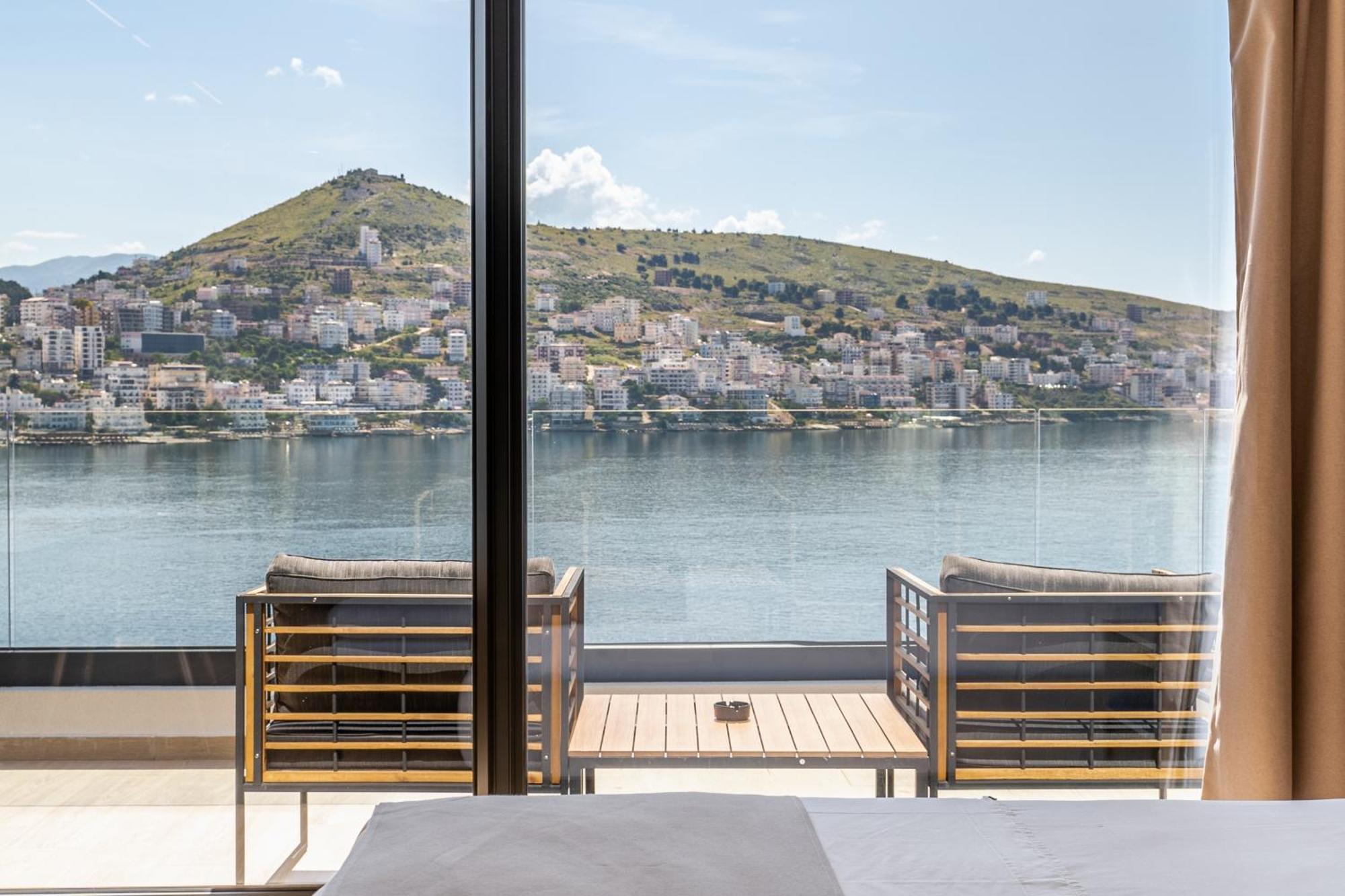 Yacht Premium Hotel ساراندا المظهر الخارجي الصورة
