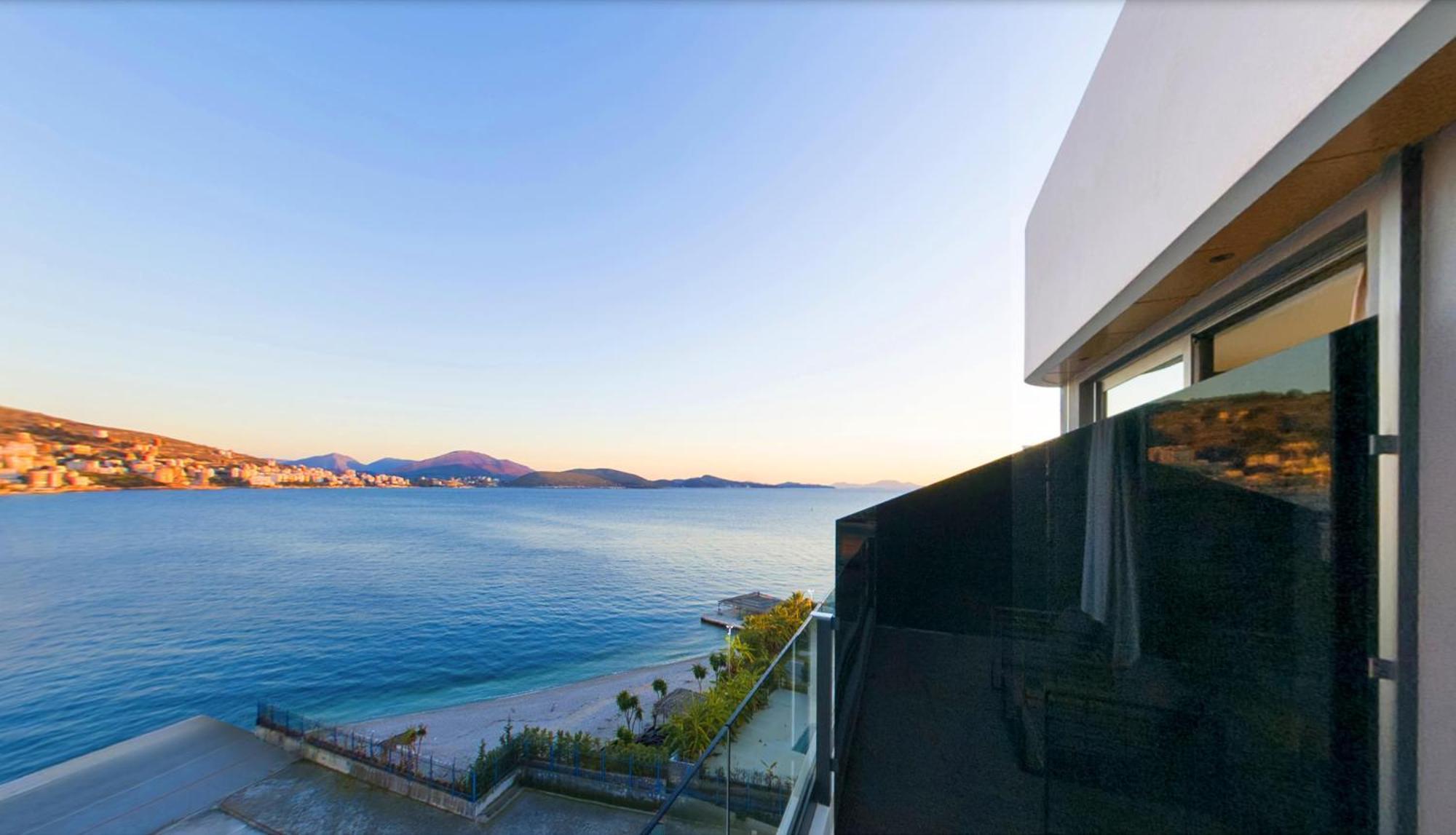 Yacht Premium Hotel ساراندا المظهر الخارجي الصورة