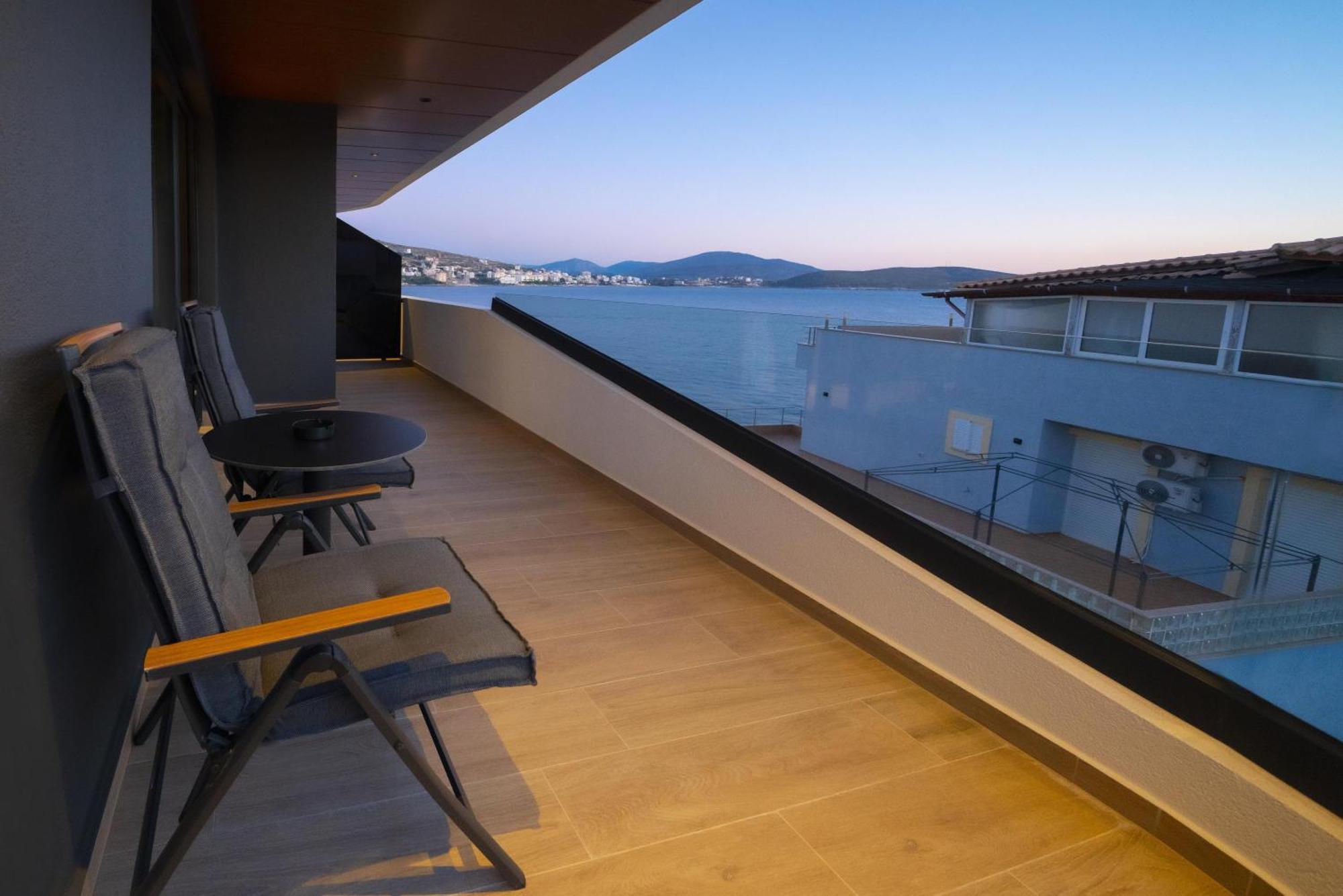 Yacht Premium Hotel ساراندا المظهر الخارجي الصورة