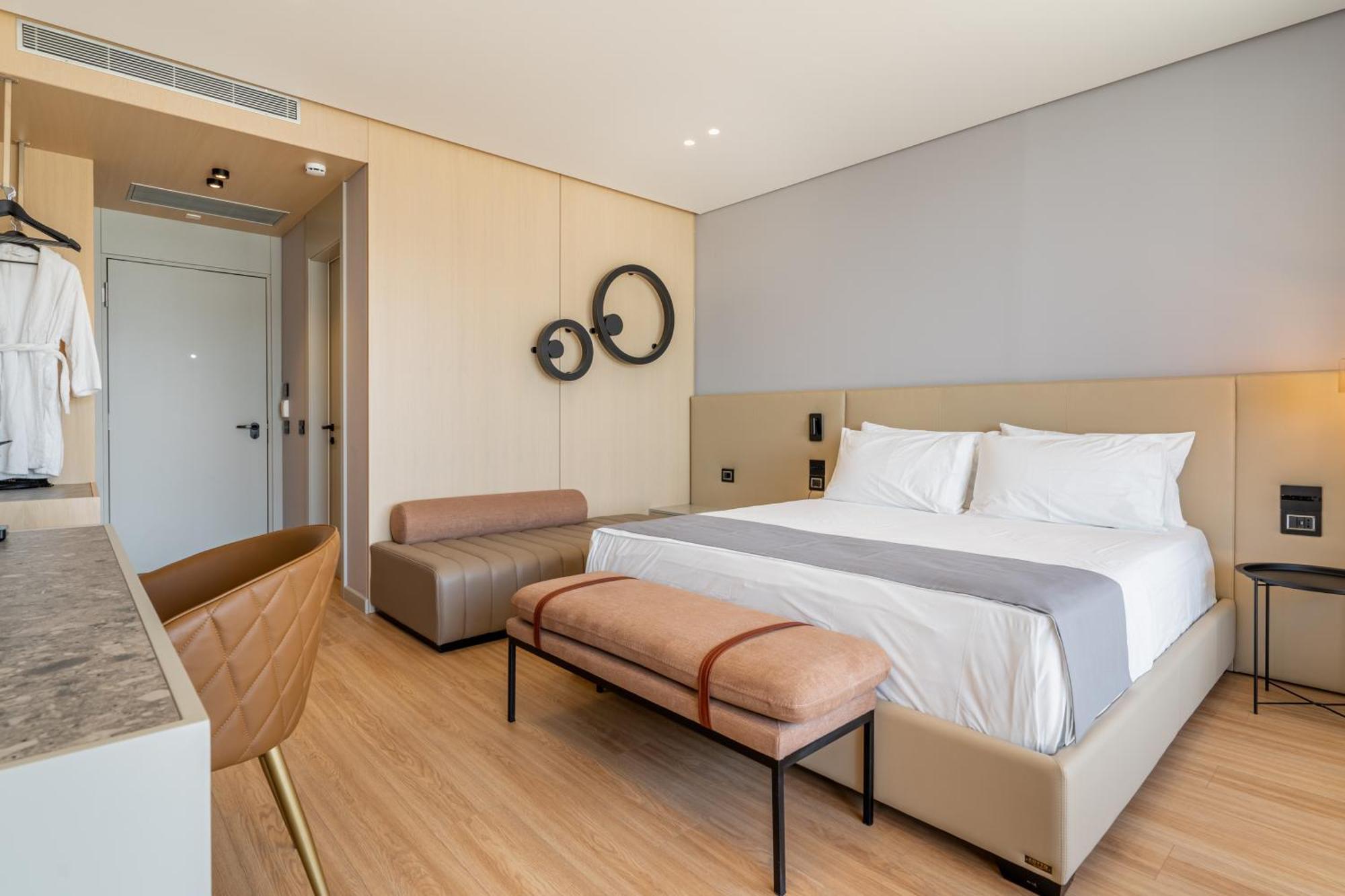 Yacht Premium Hotel ساراندا الغرفة الصورة